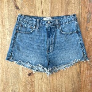 Abercrombie mom shorts